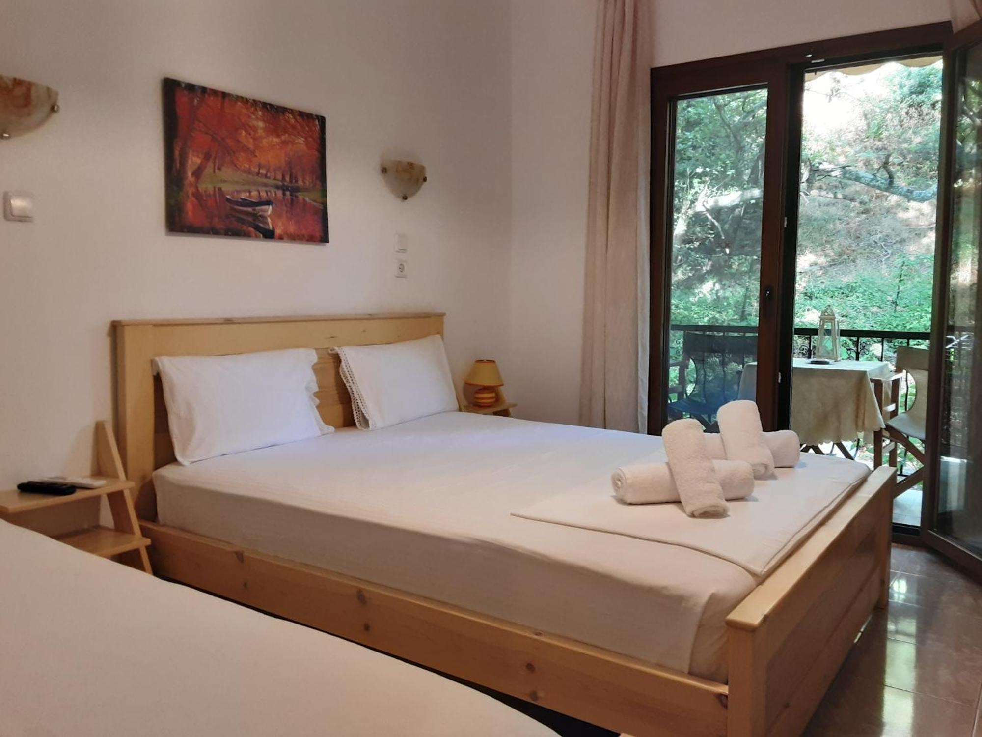 Parselia Rooms Therma  Esterno foto