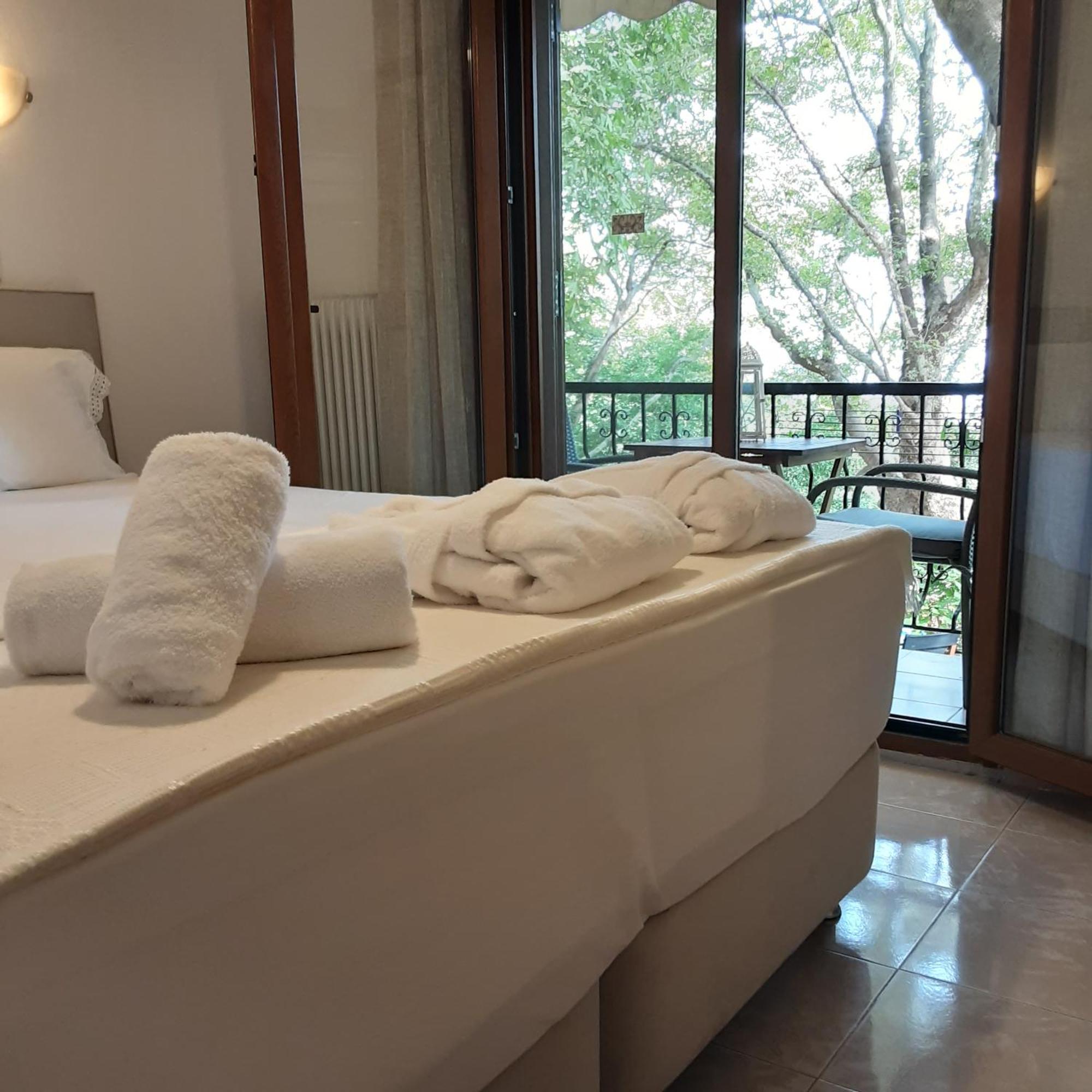 Parselia Rooms Therma  Esterno foto