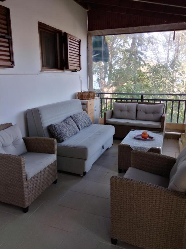 Parselia Rooms Therma  Esterno foto